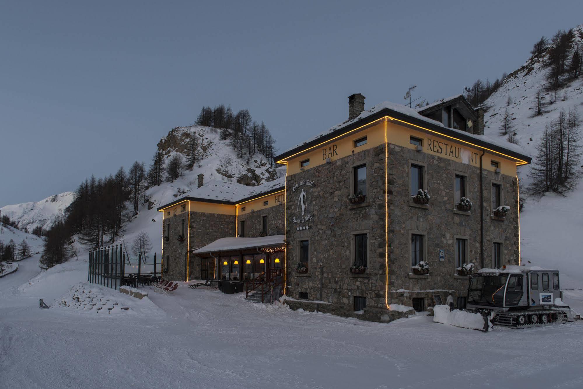 Re Delle Alpi Resort & Spa, 4 Stelle Superior La Thuile Exterior photo